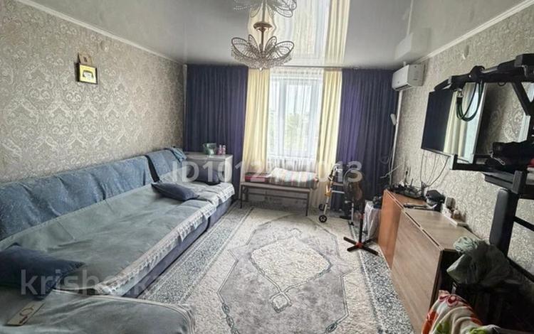 3-бөлмелі пәтер · 70 м² · 6/9 қабат, бульвар Гагарина 18/1 — восток стадион бульвар Гагарина, бағасы: 30 млн ₸ в Усть-Каменогорске — фото 2