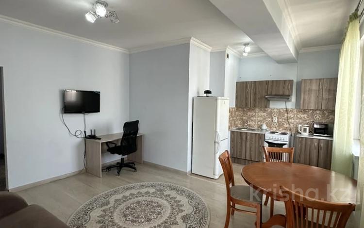 2-комнатная квартира · 50 м² · 12/12 этаж, Баишева 28 за 310 000 〒 в Алматы, Медеуский р-н — фото 2