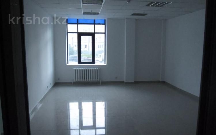 Офисы • 36 м² за 180 000 〒 в Астане, Сарыарка р-н — фото 8
