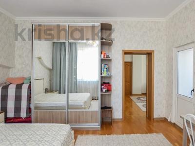 2-бөлмелі пәтер · 70 м² · 14/22 қабат, НАЖИМЕДЕНОВА — ТОРГ ЕСТЬ, бағасы: 35.6 млн ₸ в Астане, Сарайшык р-н