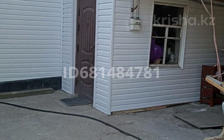 Отдельный дом · 3 комнаты · 40 м² · 2 сот., Мехпоселок — Сейфуллина -котельникова за 30 млн 〒 в Алматы, Турксибский р-н — фото 11