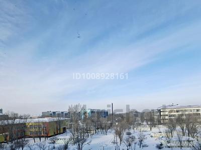 2-бөлмелі пәтер · 45 м² · 4/5 қабат, Мкр 1 10 — Спорттовар, бағасы: 9 млн ₸ в Сарани