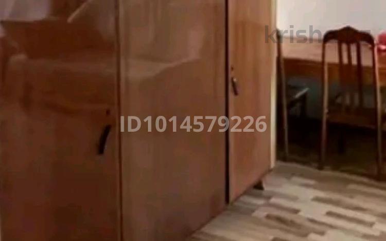 1-комнатная квартира · 38 м² · 6/9 этаж, Пр Абая — Возле ТД Глобус только девушкам за 30 000 ₸ в Усть-Каменогорске, Ульбинский — фото 2