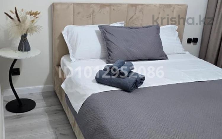 1-комнатная квартира · 43 м² · 14/17 этаж, Туран 43/3 за 18 000 ₸ в Астане, Нура р-н — фото 2