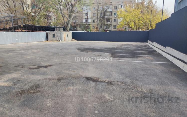 Паркинг · 200 м² · Курчатова 1 — Ул.Войкова, бағасы: 20 000 ₸ в Алматы, Алатауский р-н — фото 2