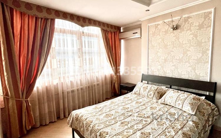 1-комнатная квартира · 70.5 м² · 12/13 этаж, Малика Габдуллина 12/1 за 15 000 ₸ в Астане, р-н Байконур — фото 2