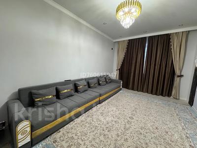 3-бөлмелі пәтер · 82 м² · 4/5 қабат, Тауелсіздік, бағасы: 350 000 〒 в 