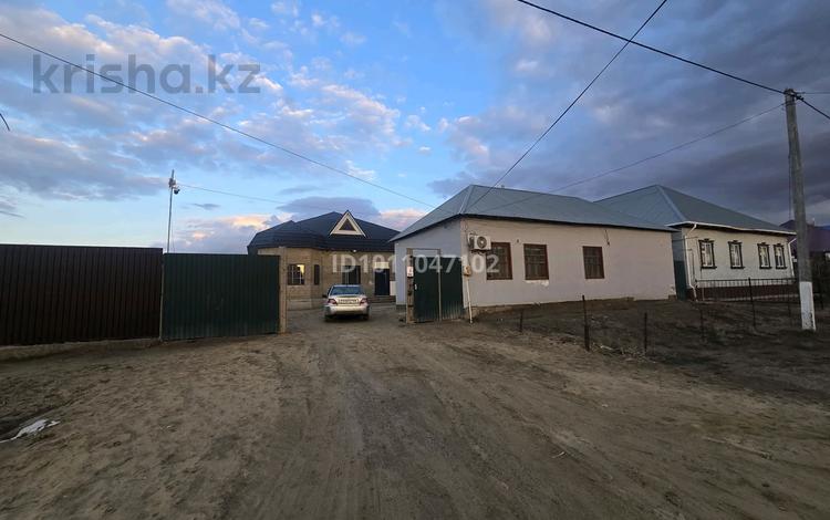 Отдельный дом · 10 комнат · 241 м² · 8 сот., Нурила ана 2 — Мектеп,садик жақын жақсы жер шанхайда за 30 млн 〒 в Казалинске — фото 2