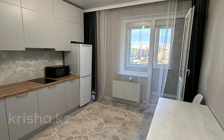 1-комнатная квартира · 36 м² · 7/9 этаж, Казыбек би 15 за 185 000 〒 в Астане, Нура р-н — фото 2