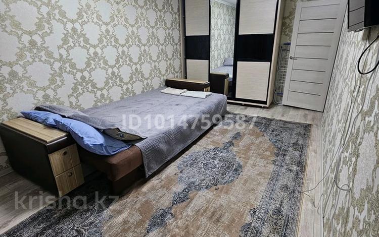 1-комнатная квартира · 36 м² · 1/5 этаж, 3 микрорайон 36 — В центре города Возле 4 школы за 15 000 ₸ в Конаеве — фото 5