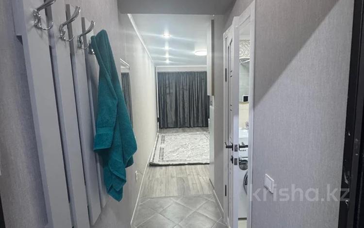 1-бөлмелі пәтер · 22 м², мкр Аксай-3 10а, бағасы: 150 000 ₸ в Алматы, Ауэзовский р-н — фото 2