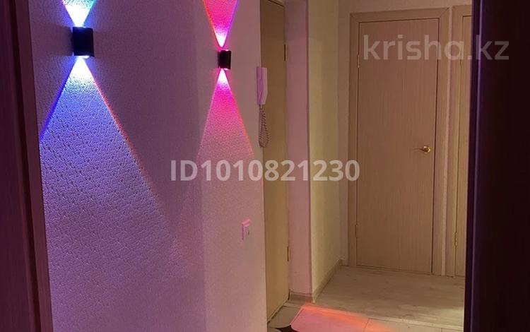 2-бөлмелі пәтер · 54 м² · 8/9 қабат, Кабанбай батыра 152/1, бағасы: 23 млн ₸ в Усть-Каменогорске — фото 2