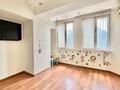 3-комнатная квартира · 78 м² · 4/9 этаж, Самал 3 10 — Альфараби за 76 млн ₸ в Алматы, Медеуский р-н — фото 8