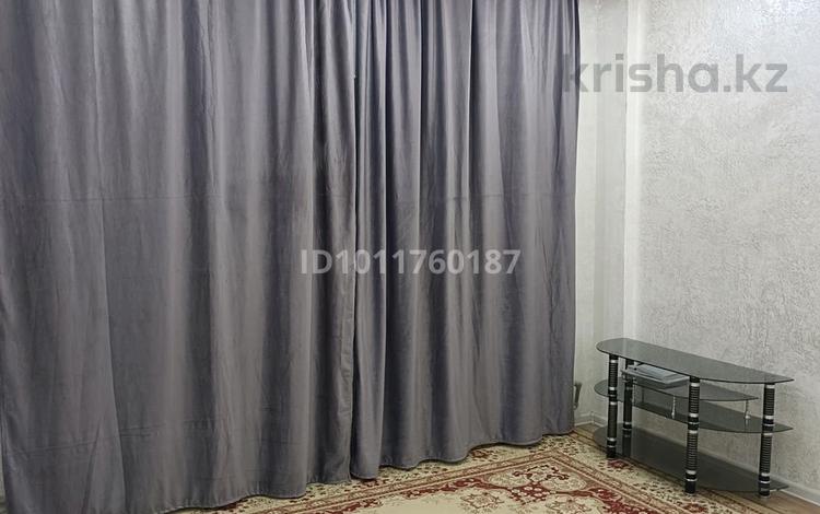 1-бөлмелі пәтер · 53 м² · 1/5 қабат, мкр Арай-2 15, бағасы: 100 000 ₸ в Таразе — фото 2