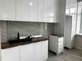 2-бөлмелі пәтер · 75.5 м² · 2/5 қабат, мкр. Алтын орда, бағасы: 35 млн ₸ в Актобе — фото 6