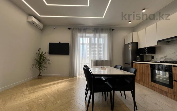 2-комнатная квартира · 66 м² · 2/3 этаж, Карева 77 за 400 000 ₸ в Уральске — фото 2