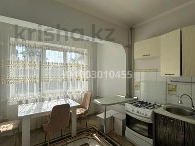 2-бөлмелі пәтер · 61 м² · 3/5 қабат, мкр Мамыр-1 49, бағасы: 300 000 ₸ в Алматы, Ауэзовский р-н