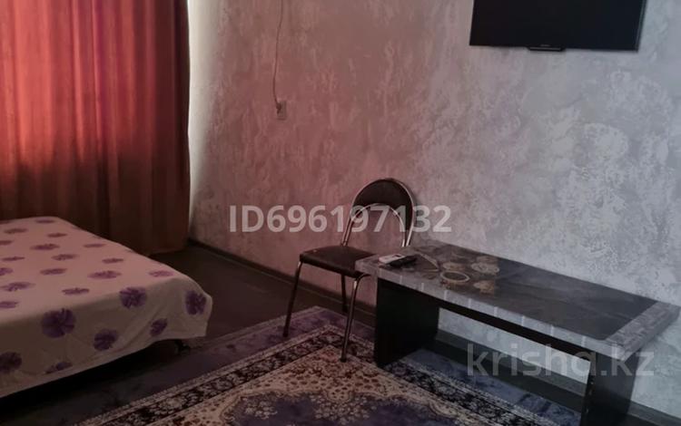 1-комнатная квартира · 40 м² · 3/5 этаж, 12-й мкр 9 за 2 000 ₸ в Актау — фото 3