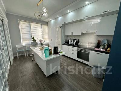 3-комнатная квартира · 90.2 м² · 4/7 этаж, Райымбек батыра 169 за ~ 58.9 млн 〒 в 