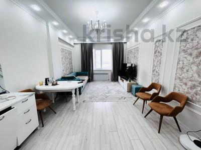 2-комнатная квартира, 65 м², 11/17 этаж, Момышулы за 24.5 млн 〒 в Астане, Алматы р-н