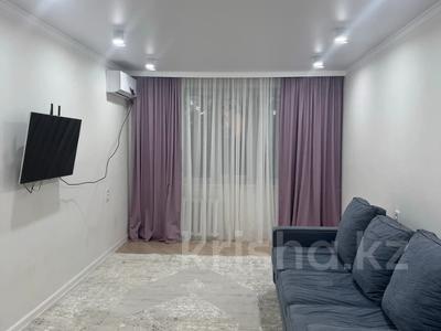 2-комнатная квартира · 54 м² · 6/9 этаж, мкр Строитель за 23 млн 〒 в Уральске