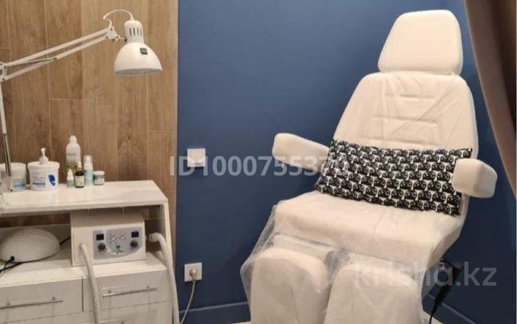 Салоны красоты · 100 м² за 50 000 〒 в Костанае — фото 8