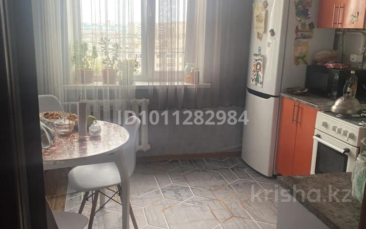 2-бөлмелі пәтер · 51 м² · 8/9 қабат, 8-й микрорайон, 8 микрорайон 8, бағасы: 26.5 млн 〒 в Костанае — фото 2