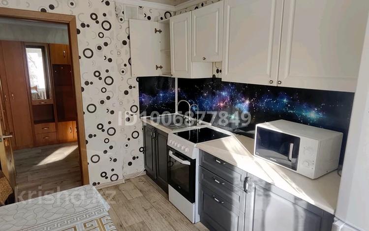 2-бөлмелі пәтер · 49.6 м² · 1/5 қабат, Абая — Абая мира, бағасы: 160 000 ₸ в Кокшетау — фото 2