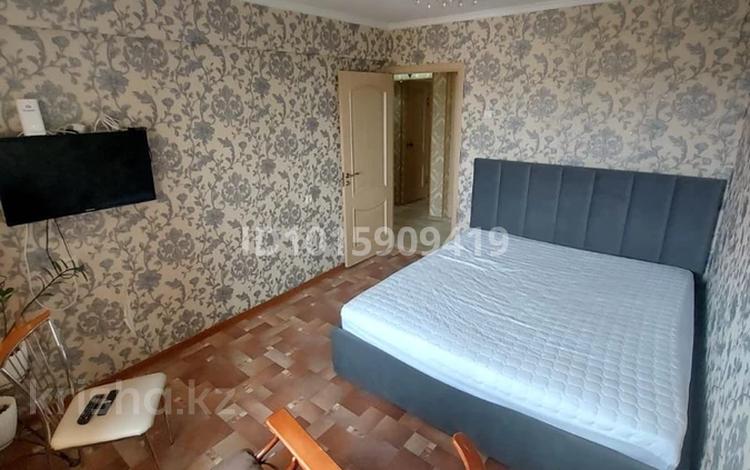 4-бөлмелі пәтер · 76 м² · 4/5 қабат, желтоксан, бағасы: 17 млн ₸ в  — фото 2