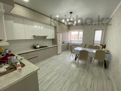 4-комнатная квартира, 158 м², 1/5 этаж, мкр. Алтын орда за 46 млн 〒 в Актобе, мкр. Алтын орда