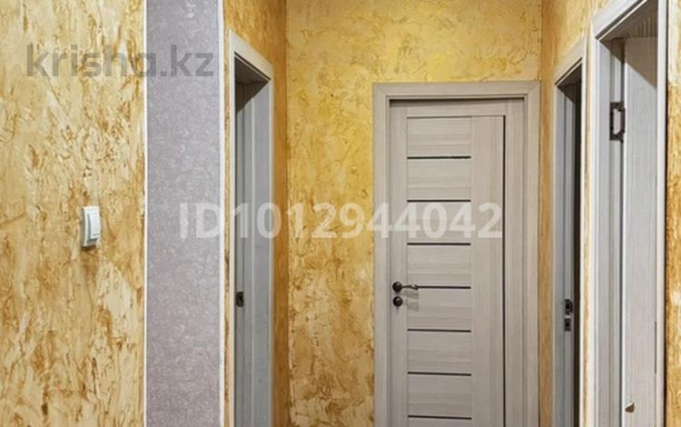 3-бөлмелі пәтер · 70 м² · 3/5 қабат, 14-й мкр 43, бағасы: 160 000 ₸ в Актау — фото 2