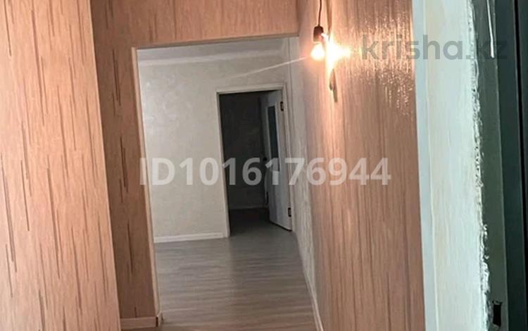 2-комнатная квартира · 60 м² · 3/5 этаж, 11-й микрорайон 217б за 150 000 ₸ в Шымкенте, Енбекшинский р-н — фото 2