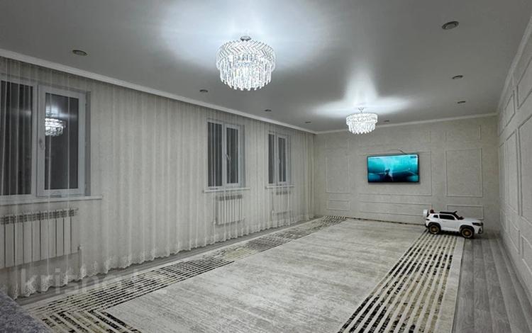 Отдельный дом · 4 комнаты · 160 м² · 4 сот., Абылай хана 111 за 29.5 млн 〒 в Уральске — фото 2