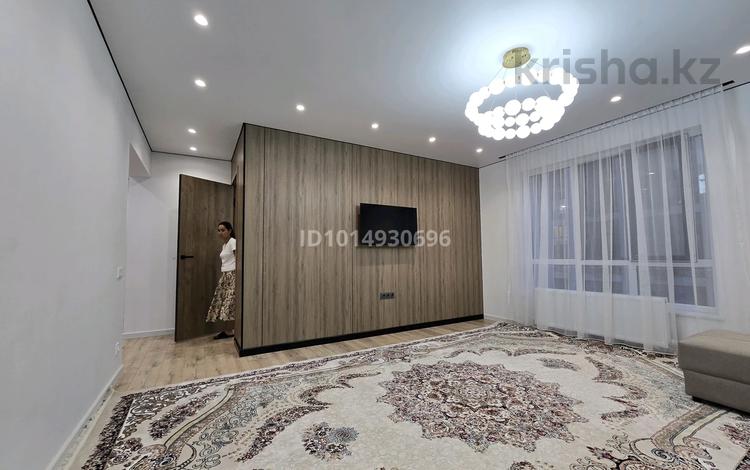 2-комнатная квартира · 73 м² · 5/9 этаж, мкр Шугыла, Алатау 12а/1 за 350 000 ₸ в Алматы, Наурызбайский р-н — фото 2