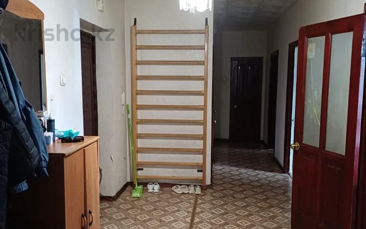 3-бөлмелі пәтер · 106 м² · 3/9 қабат, Ауезова 22 — Сейфуллина, бағасы: 60 млн ₸ в Астане, Сарыарка р-н — фото 2