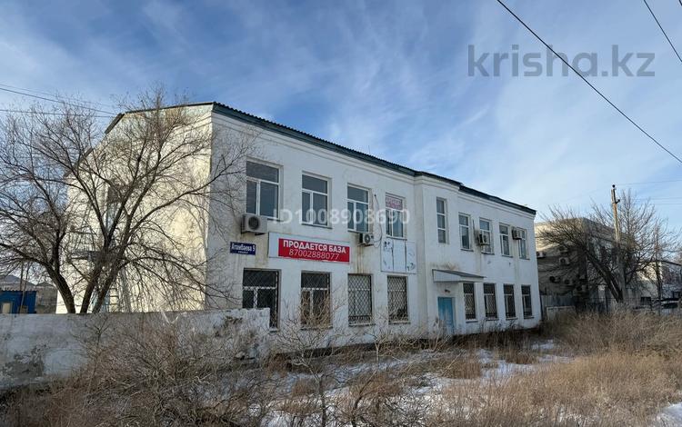 Промбаза · 47 соток, Атамбаева 9 за 330 млн 〒 в Атырау — фото 2