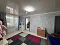 2-комнатная квартира · 44.1 м² · 3/5 этаж, Майкудук, 16й микрорайон — 16 микрорайон, 17 микрорайон за 8.8 млн ₸ в Караганде, Алихана Бокейханова р-н