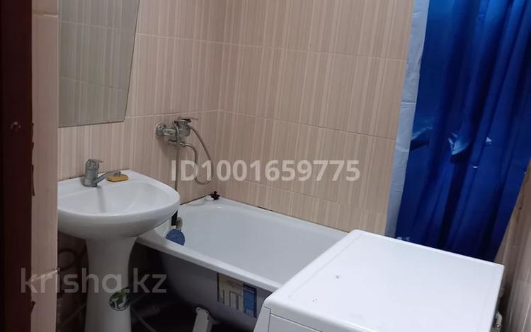 1-комнатная квартира · 30 м² · 4/5 этаж, Гете 4 — Карасай батыр за 8 000 ₸ в Астане, Сарыарка р-н — фото 8
