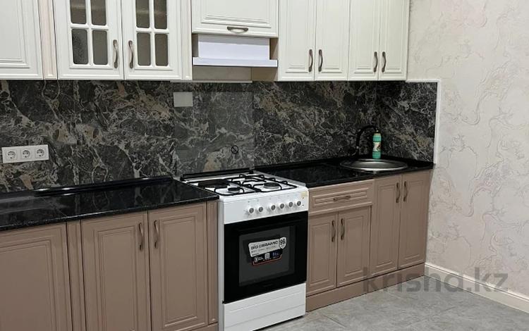 2-бөлмелі пәтер · 70 м² · 5/9 қабат, Абулхайыр хана 51а, бағасы: 33 млн 〒 в Атырау — фото 5