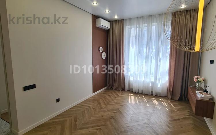 2-комнатная квартира · 38 м² · 3/12 этаж, Толе Би 290/1 за 43.9 млн ₸ в Алматы, Алмалинский р-н — фото 2