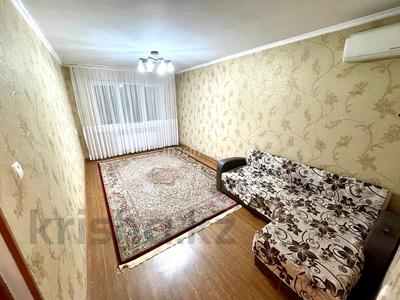 Продажа квартир в Шымкенте: 3-комнатная квартира · 60 м² · 4/5 этаж, 16-й микрорайон, 16-й микрорайон за 25 млн 〒 3-комнатная квартира · 60 м² · 4/5 этаж, 16-й микрорайон, 16-й микрорайон за 25 млн 〒 в Шымкенте, Аль-Фарабийский р-н