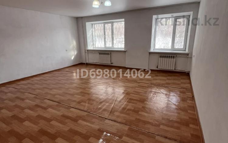 1-бөлмелі пәтер · 50.4 м² · 1/4 қабат, Ч. Валиханова 14 — Около Акимата, бағасы: 6.2 млн ₸ в Темиртау — фото 18