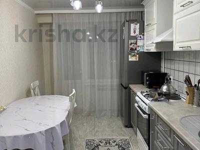 4-бөлмелі пәтер · 80 м² · 4/5 қабат, Самал 69, бағасы: 35 млн ₸ в Талдыкоргане