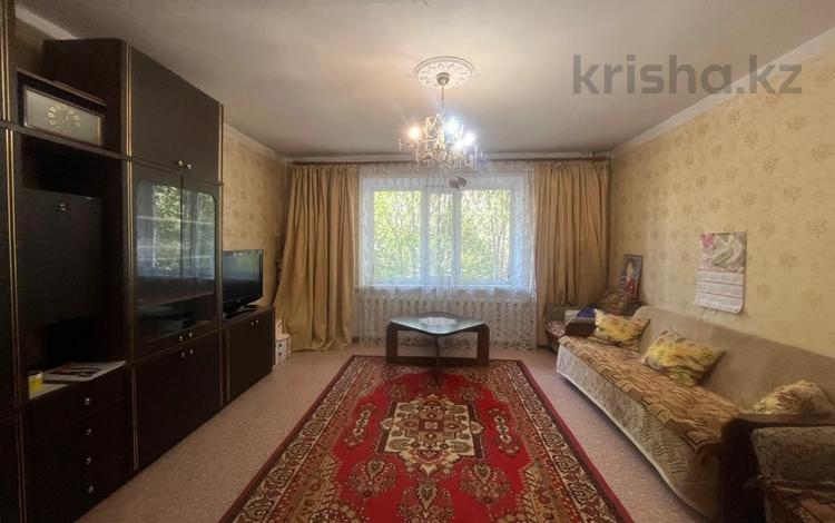 2-комнатная квартира · 54 м² · 2/9 этаж, Степной-3 3/1 за 18.5 млн ₸ в Караганде, Казыбек би р-н — фото 2