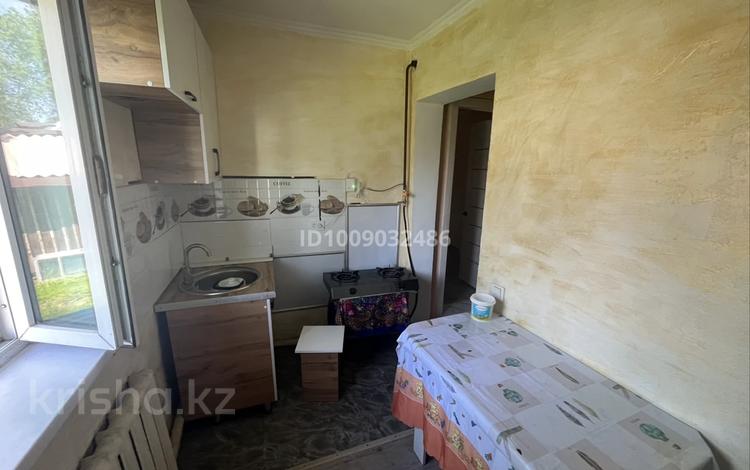 1-бөлмелі пәтер · 40 м² · 1 қабат, Яблочкова 31 — Акпаева-Жансүгірова, бағасы: 150 000 ₸ в Алматы, Жетысуский р-н — фото 2