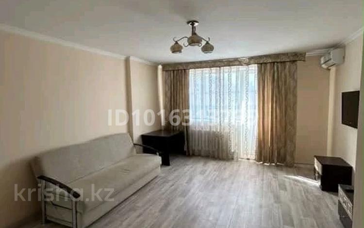 1-комнатная квартира · 48.3 м² · 15/15 этаж, Сарайшык 7/1 — Возле жк лазурный квартал за 220 000 ₸ в Астане, Есильский р-н — фото 2
