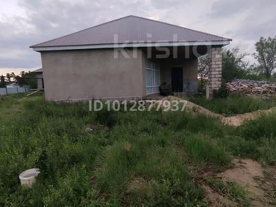 Жеке үй · 4 бөлме · 120 м² · 6.5 жүзд., Экспедиция 4 — Остановка Авторынок, бағасы: 9.5 млн ₸ в Актобе