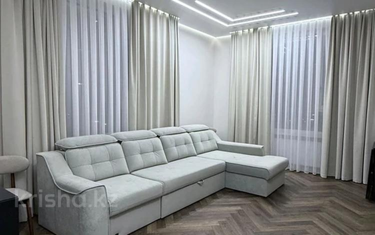 4-комнатная квартира · 117 м² · 12/17 этаж, Е-899 5 за 124 млн ₸ в Астане, Нура р-н — фото 2