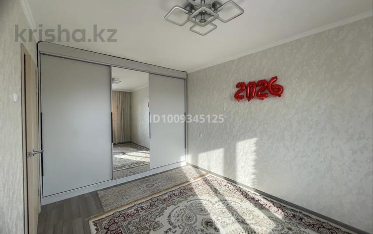 3-комнатная квартира · 82 м² · 6/9 этаж, мкр Юго-Восток, Карбышева 12 за 30 млн ₸ в Караганде, Казыбек би р-н — фото 2