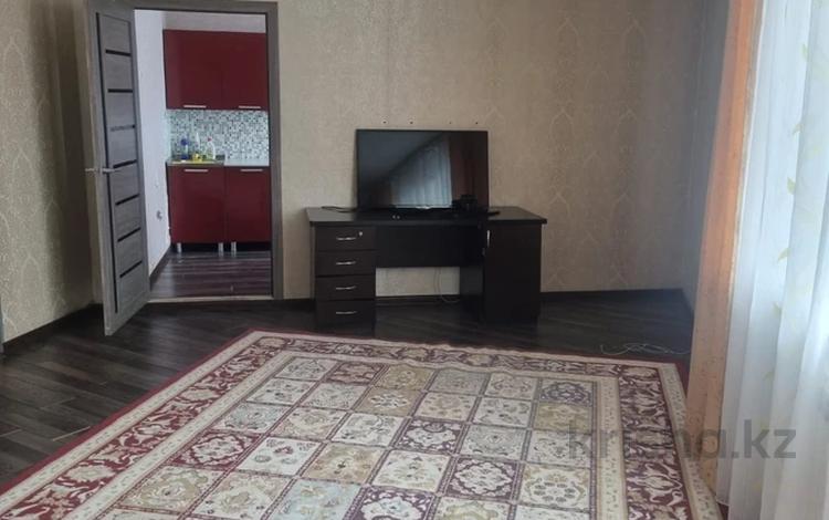 1-бөлмелі пәтер · 60 м² · 4/5 қабат, мкр 11 — 11мкр,18, бағасы: 150 000 ₸ в Актобе — фото 3